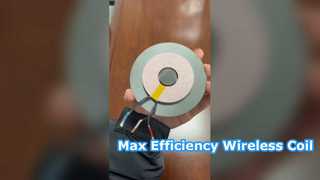 La combinación de una bobina de doble capa de 90 mm y un blindaje magnético maximiza directamente la eficiencia.