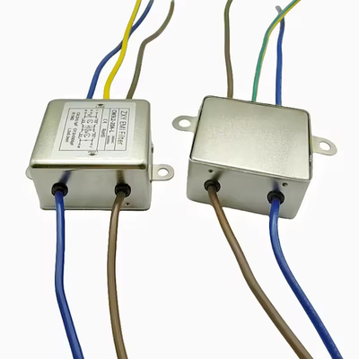 Filtro EMI Fuente de alimentación antiinterferencia de fase única 115V / 250V / 380V CW3L2-20A-L CW4L2-20A-S CW4L2-20A-T 50/60HZ